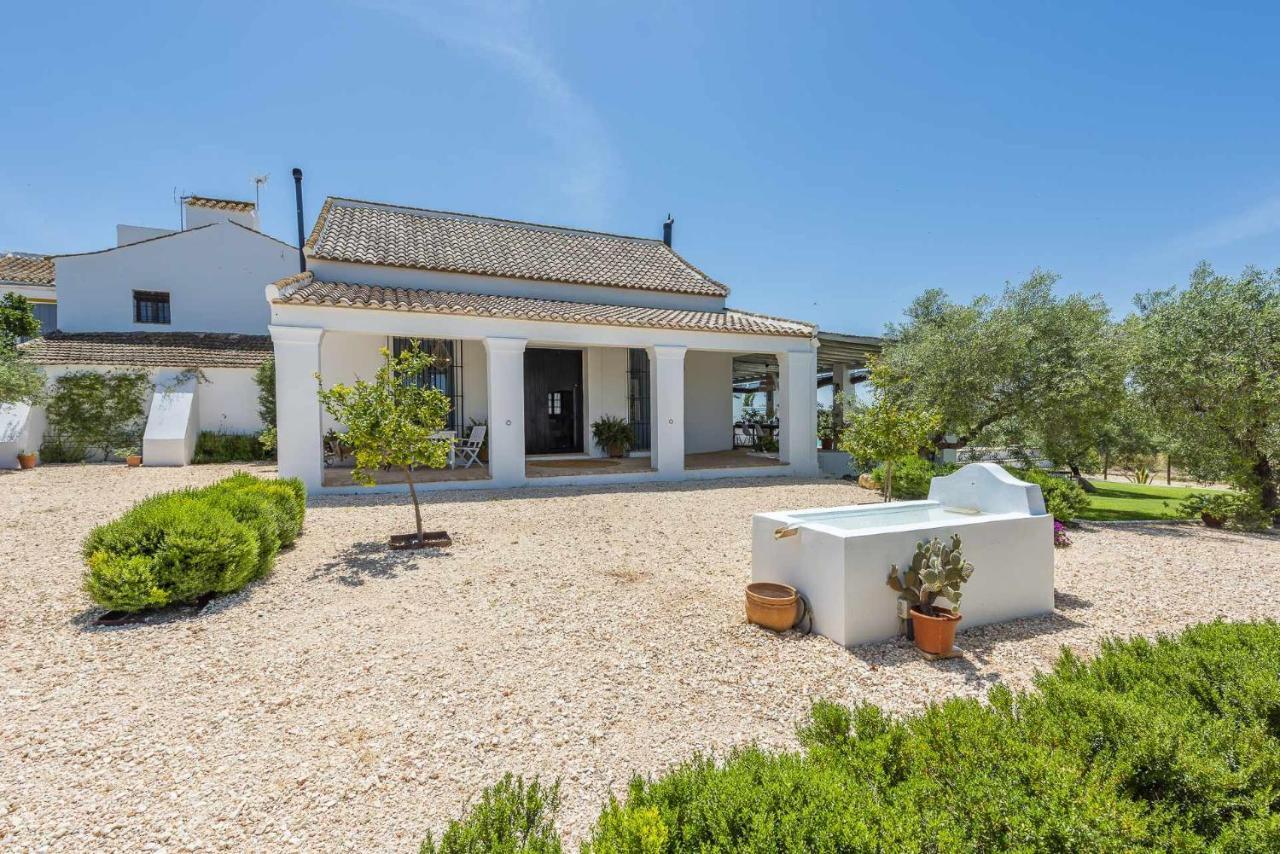 Villa Hacienda San Antonio à Marchena  Extérieur photo
